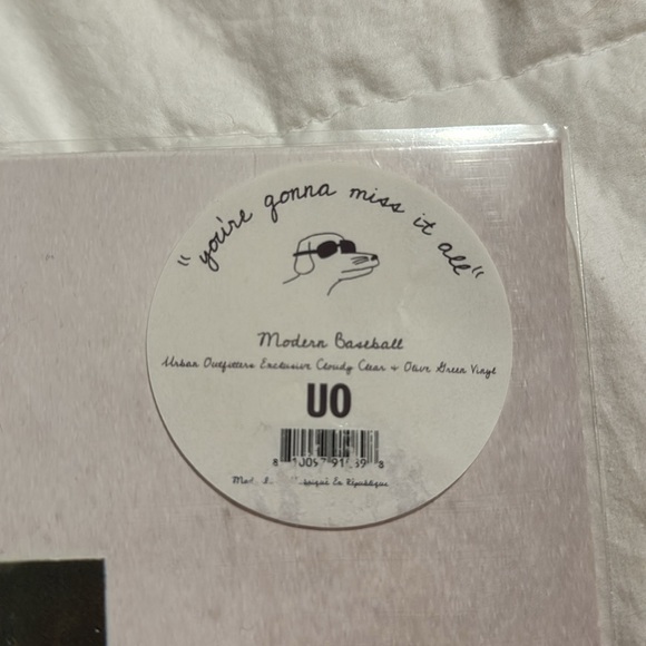 Modern Baseball’s You’re gonna miss it all - Urban Outfitters Exclusive - Picture 5 of 5